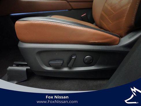 Certified 2023 Nissan Pathfinder Platinum image 30