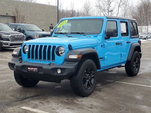 Used 2021 Jeep Wrangler Unlimited Sport image 2