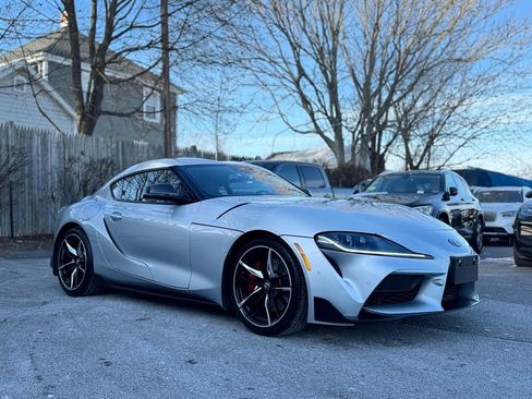 Used 2020 Toyota Supra image 8