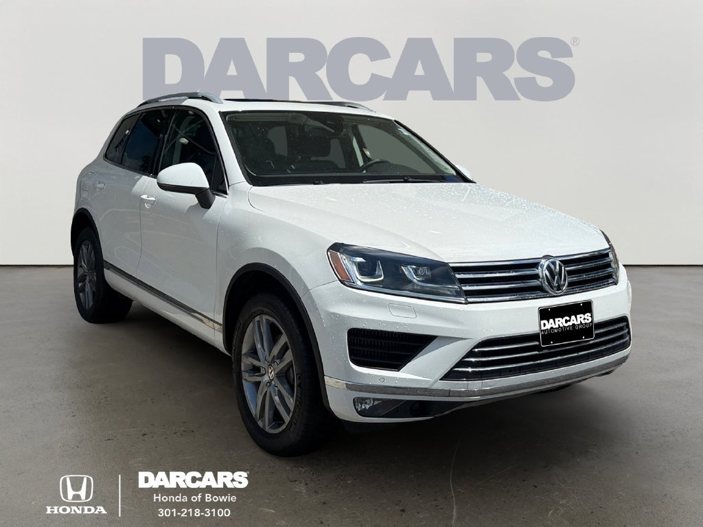 Used 2016 Volkswagen Touareg Sport AWD/4WD image 1