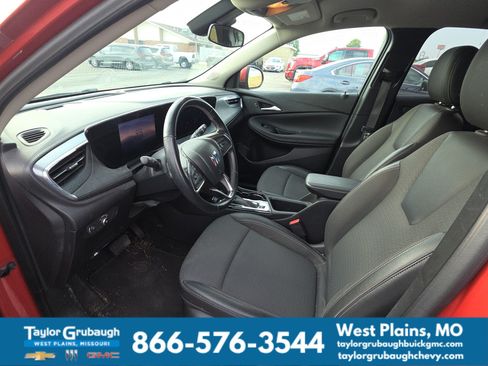 Used 2024 Buick Encore GX Preferred FWD image 8