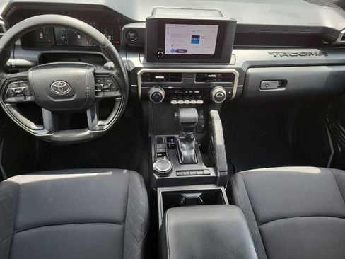Used 2024 Toyota Tacoma SR AWD/4WD image 21