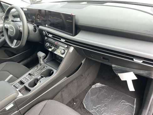 New 2026 Hyundai Sonata SE FWD image 24