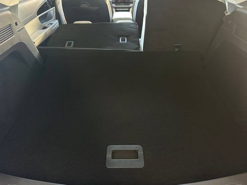 New 2026 Lincoln Nautilus Premier AWD/4WD image 14