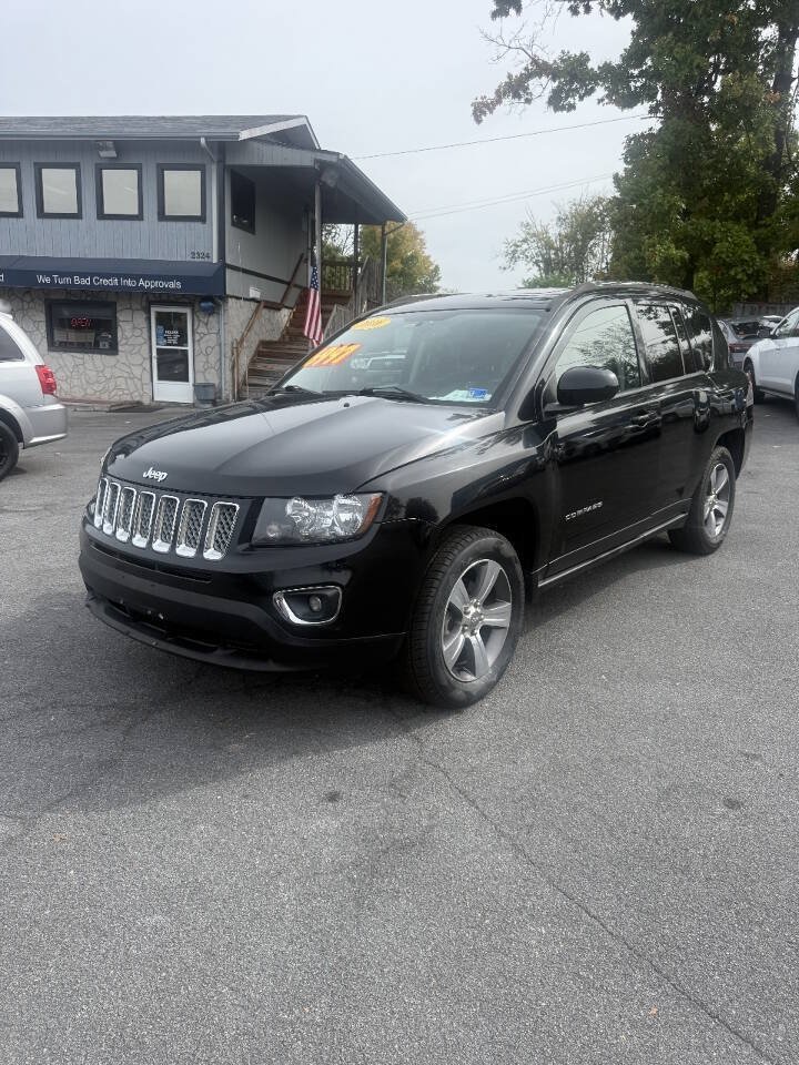 Used 2016 Jeep Compass High Altitude AWD/4WD image 1