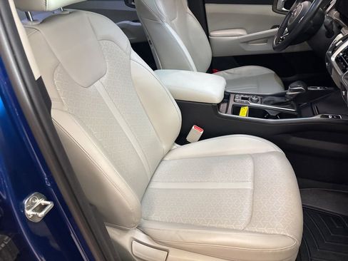Used 2021 Kia Sorento EX w/ Panoramic Sunroof Package AWD/4WD image 36