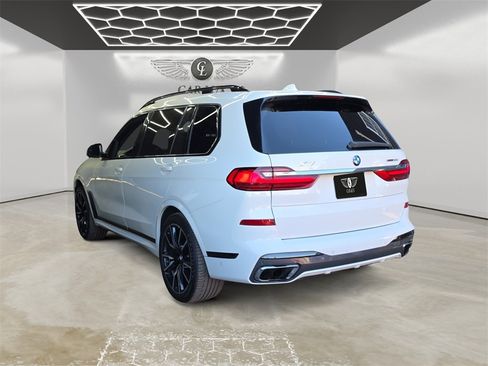 Used 2019 BMW X7 xDrive50i w/ M Sport Package image 3