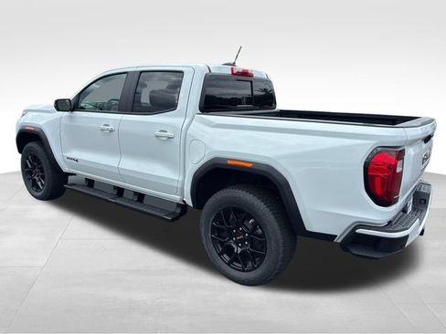 New 2026 GMC Canyon AT4 w/ Technology Plus Package AWD/4WD image 3