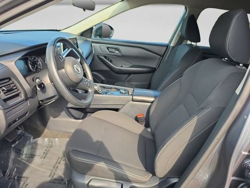 Used 2024 Nissan Rogue S AWD/4WD image 10