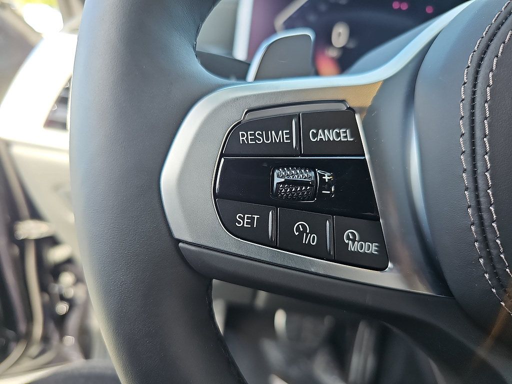 New 2026 BMW X6 xDrive40i AWD/4WD image 17