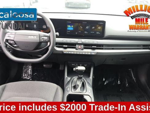 Used 2025 Kia K4 FWD image 25