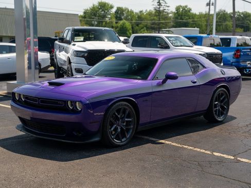 Used 2023 Dodge Challenger R/T w/ Blacktop Package RWD image 2