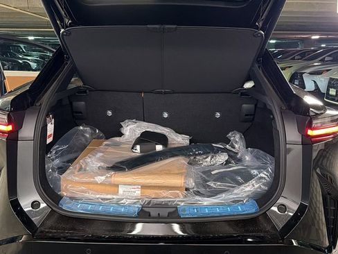 New 2026 Lexus RZ 450e AWD image 8