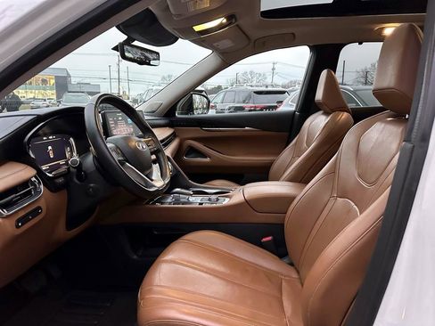 Used 2022 INFINITI QX60 Sensory w/ Vision Package image 17