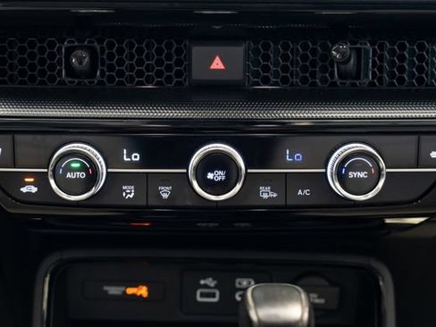 Used 2023 Honda CR-V EX-L image 12