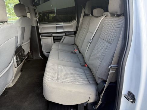 Used 2019 Ford F250 XLT w/ XLT Premium Package image 42