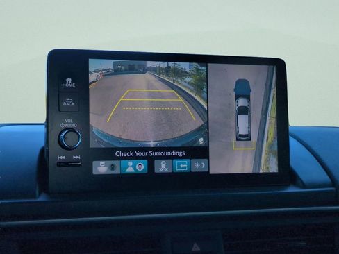 Used 2025 Honda Pilot Elite image 18