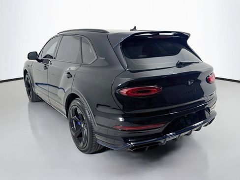 Used 2025 Bentley Bentayga AWD/4WD image 3