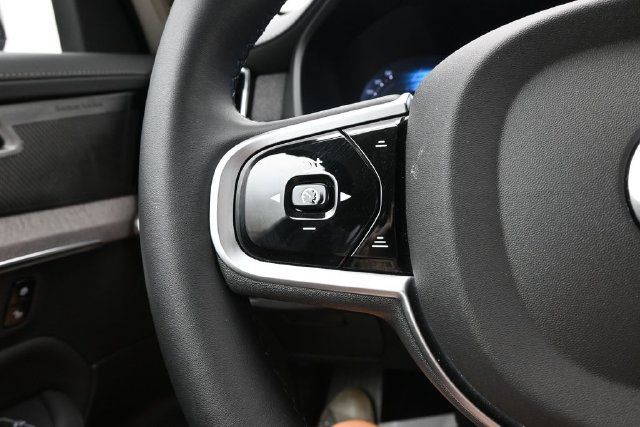 Used 2026 Volvo XC90 B6 Ultra AWD/4WD image 26