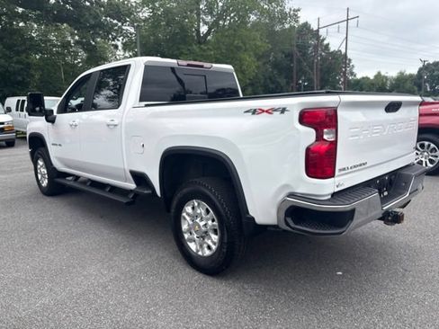 Used 2023 Chevrolet Silverado 2500 LT w/ Convenience Package AWD/4WD image 7
