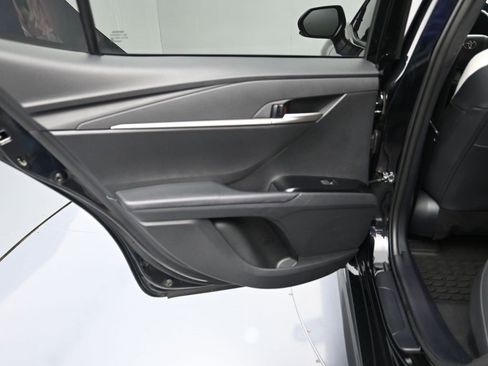 Used 2025 Toyota Camry SE image 24