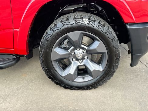 Used 2022 RAM 1500 Big Horn w/ Built-to-serve Edition image 10