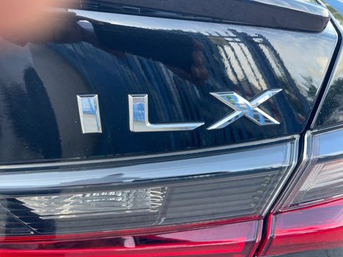 Used 2022 Acura ILX FWD image 7
