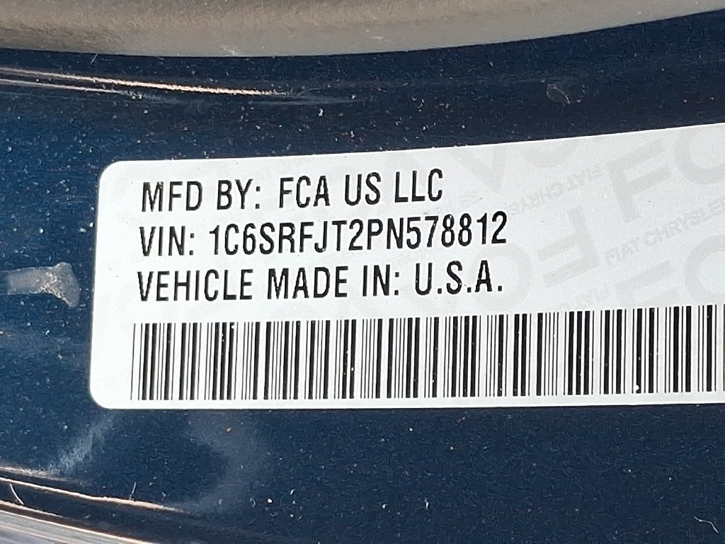 Used 2023 RAM 1500 Laramie AWD/4WD image 27