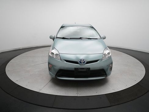 Used 2015 Toyota Prius Two image 11