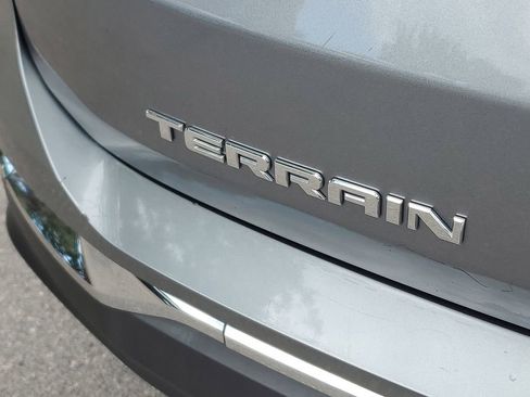 Used 2020 GMC Terrain SLT w/ Preferred Package FWD image 29