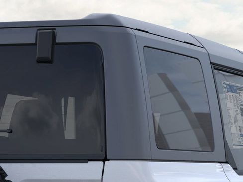 New 2025 Ford Bronco Badlands image 25