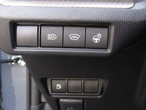 Used 2026 Toyota Prius XLE image 33