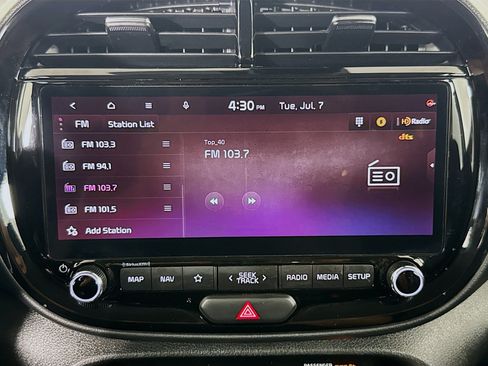 Used 2025 Kia Soul S FWD image 16