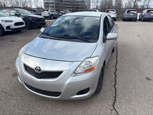 Used 2009 Toyota Yaris Sedan image 8