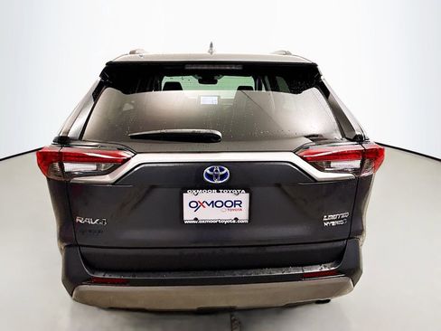 Used 2024 Toyota RAV4 Limited image 6