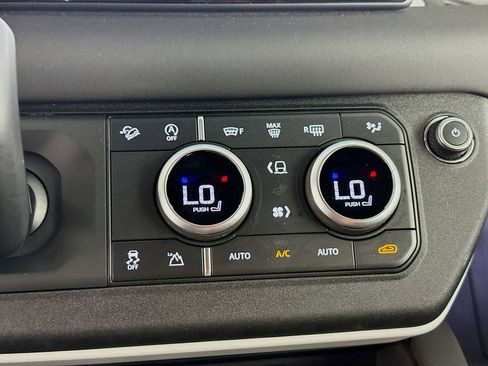 Certified 2024 Land Rover Defender 110 S AWD/4WD image 15