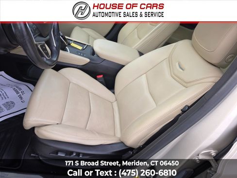 Used 2017 Cadillac XT5 Premium Luxury AWD/4WD image 31