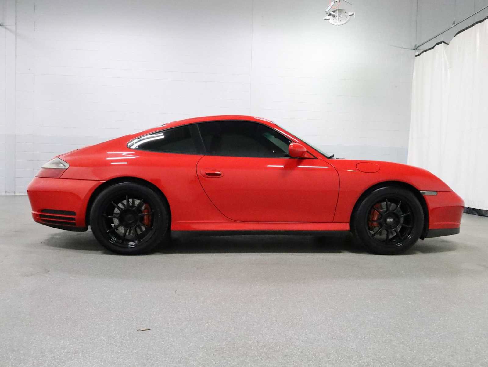 Used 2002 Porsche 911 Carrera RWD image 10