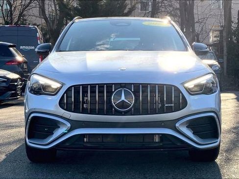 Used 2025 Mercedes-Benz GLA 35 AMG GLA 35 AMG image 2