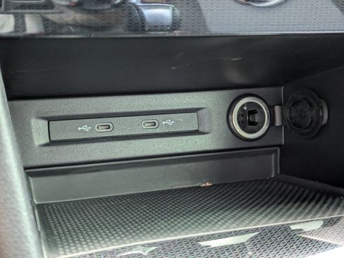 Used 2025 Volkswagen Taos S AWD/4WD image 23