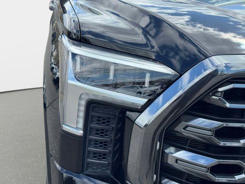 Used 2023 Toyota Tundra Platinum AWD/4WD image 7