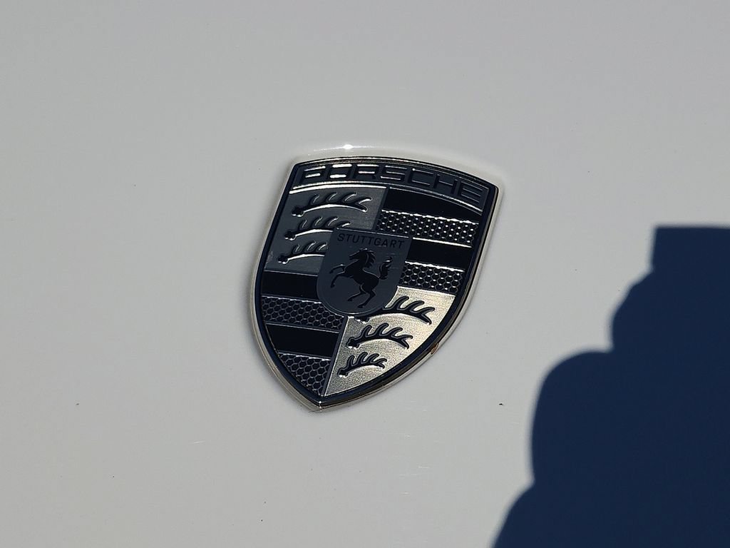 Certified 2025 Porsche Taycan Turbo AWD/4WD image 30