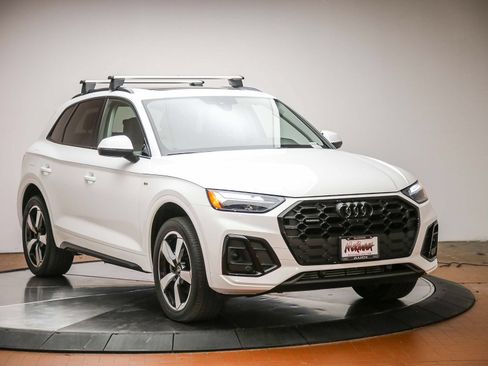 Certified 2023 Audi Q5 2.0T Premium Plus w/ Premium Plus Package AWD/4WD image 6