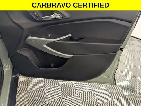 Certified 2024 Chevrolet Trax RS w/ Driver Confidence Package FWD image 29
