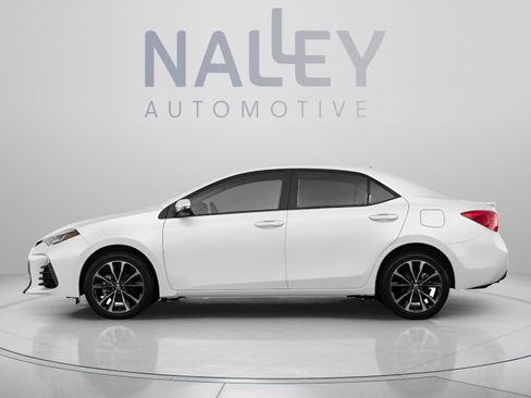 Used 2019 Toyota Corolla L FWD image 2