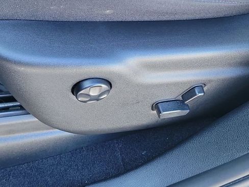 Used 2024 Dodge Durango GT image 21