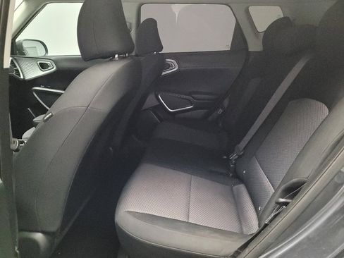 Used 2022 Kia Soul LX FWD image 18