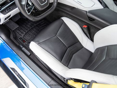 Used 2024 Chevrolet Corvette Stingray Premium Conv w/ Stealth Interior Trim Package RWD image 34