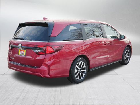 Certified 2026 Honda Odyssey EX-L image 7