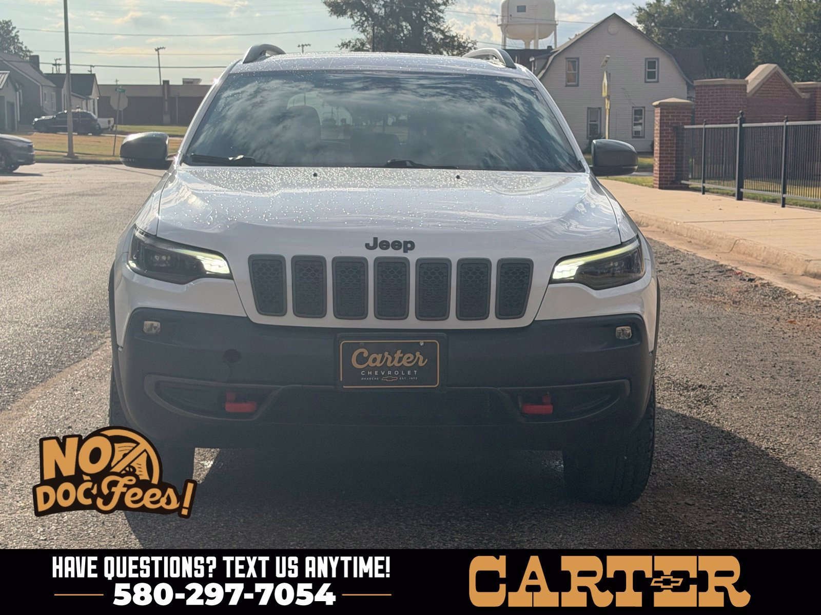 Used 2020 Jeep Cherokee Trailhawk AWD/4WD image 10